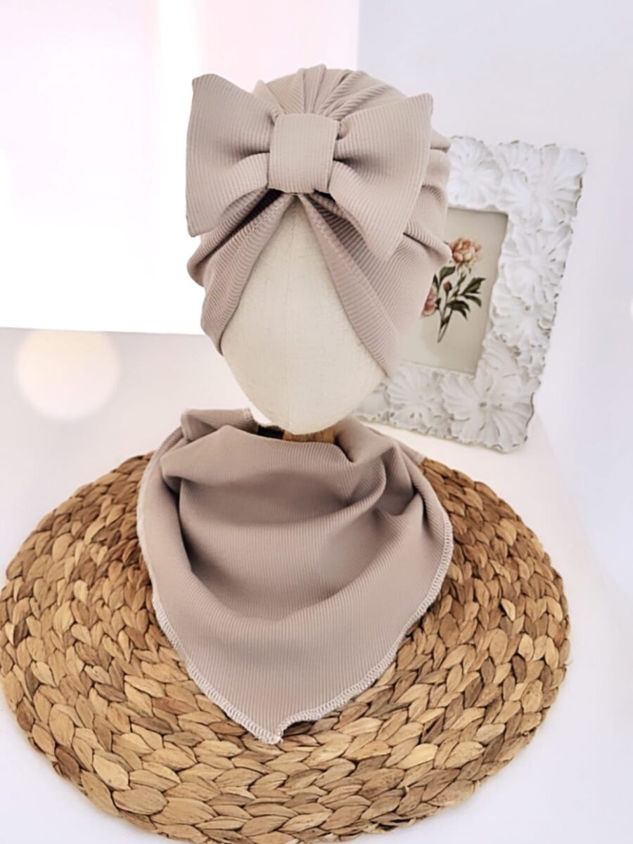 Komplet turban z kokardą i chusta (latte prążek)